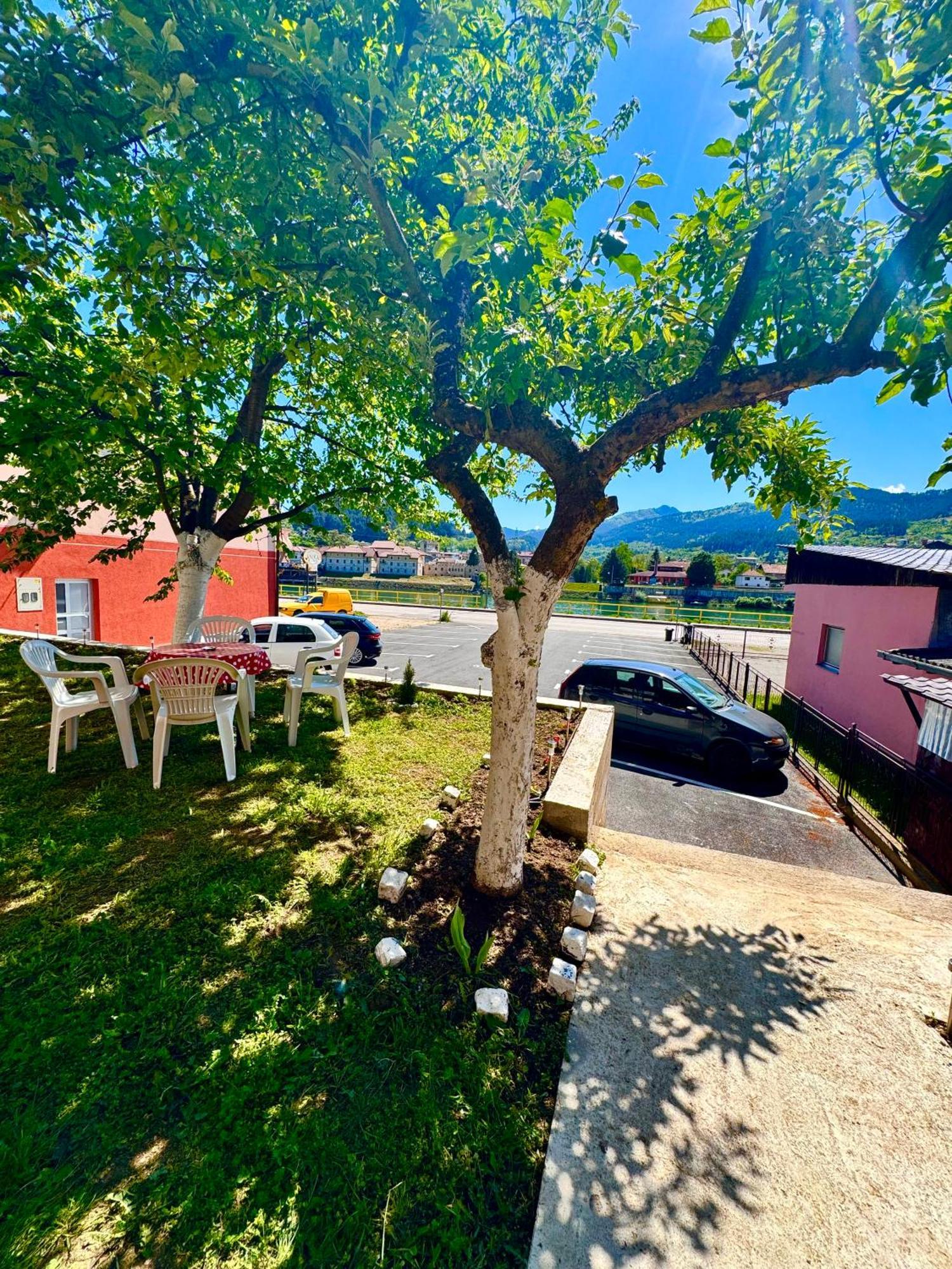 Apartman Lola Вишеград Экстерьер фото